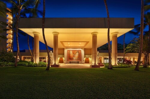 Kauai | Kauai Beach Escape | Pool & Beach