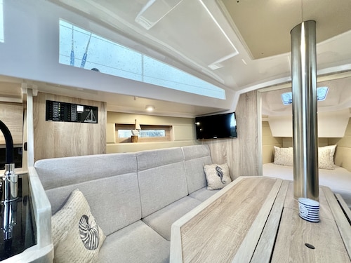 Boat 'Hausboot Segelyacht Nui' on the sea and Private Terrace