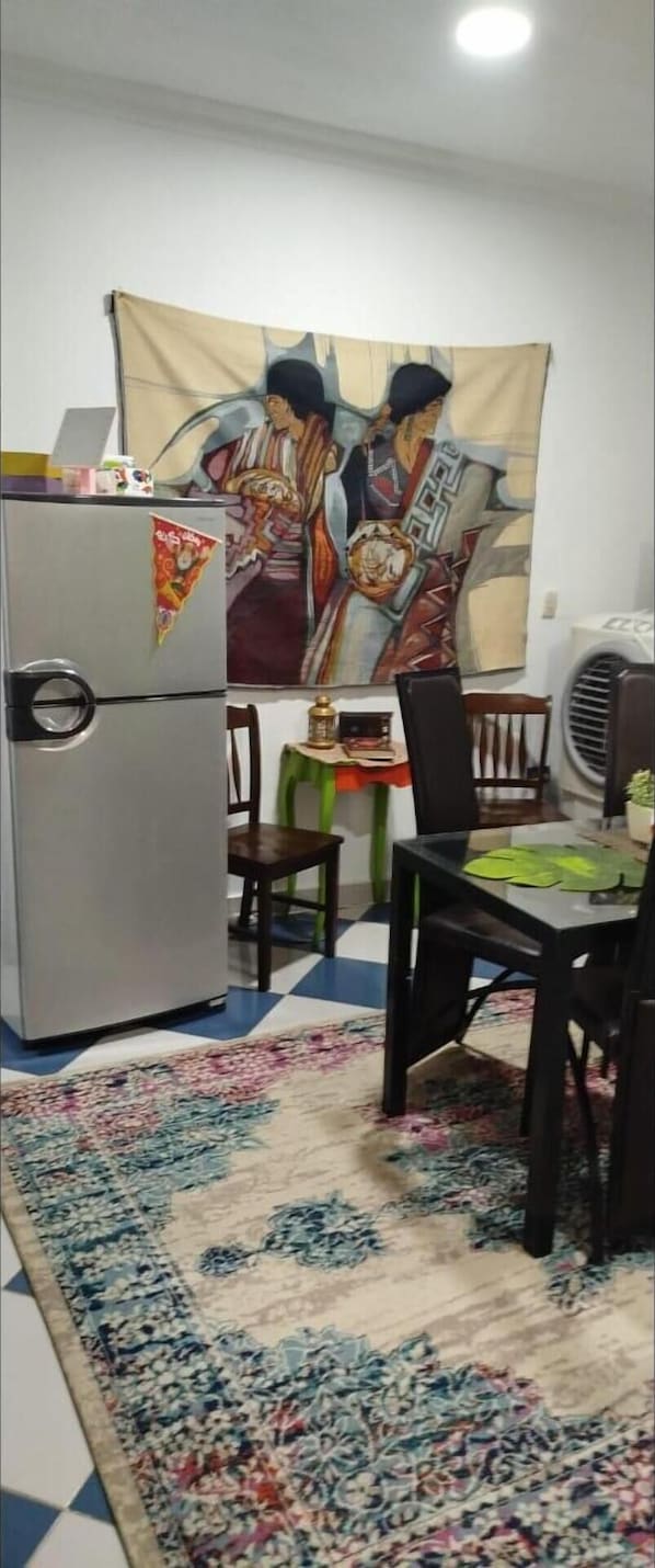 Dining - 3-bed Sleeps 6 With Sea and City Views (Hurghada)