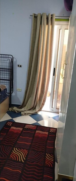 Interior - 3-bed Sleeps 6 With Sea and City Views (Hurghada)