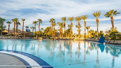 Palm Desert | Golf Escape | Pool & Hot Tub