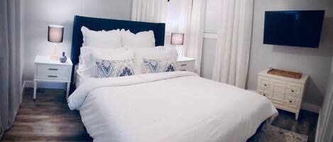3 bedrooms, iron/ironing board, travel cot, free WiFi
