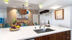 Condo, varias camas (Vista Waikoloa B305) | Cocina privada