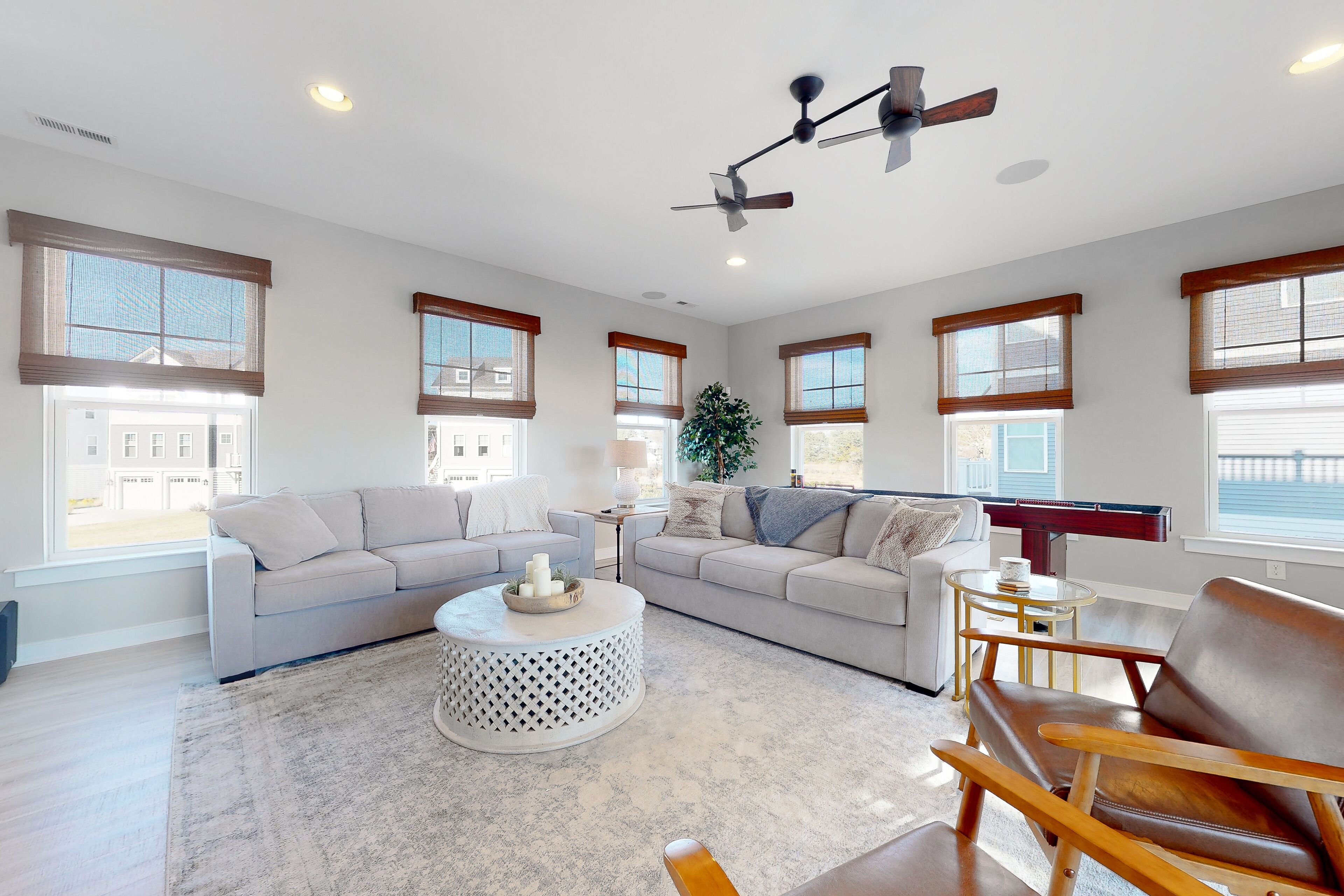 Tidal Walk home with pond views, outdoor pool, decks, fast WiFi, & bikes