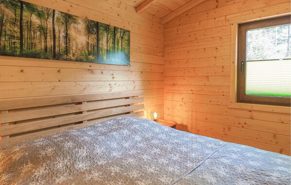 2 Schlafzimmer, Bügeleisen/Bügelbrett, Reisekinderbett, kostenloses WLAN