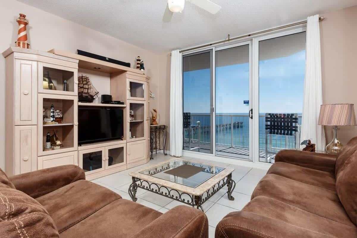 تلفزيون ذكي، مشغل دي في دي، كُتُب، ستيريو