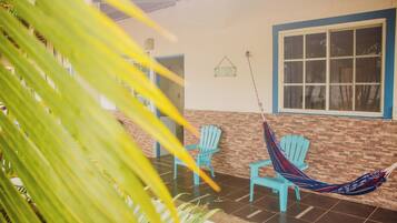 Exclusive Room | WiFi (free), bed sheets