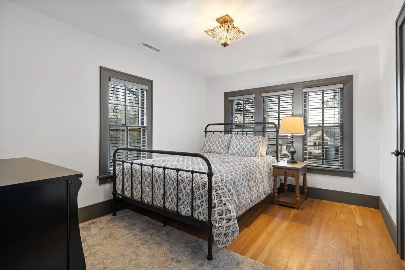 2 bedrooms, travel crib, WiFi, bed sheets