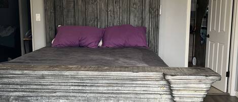 4 Schlafzimmer, kostenloses WLAN, Bettwäsche