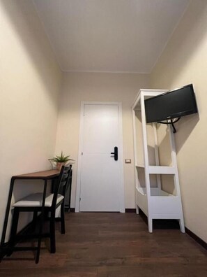 Camera, 1 letto a una piazza e mezza, bagno condiviso