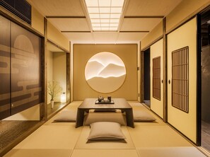 Tradisjonelt hus | 3 soverom, safe på rommet, individuelt dekorert og individuelt innredet