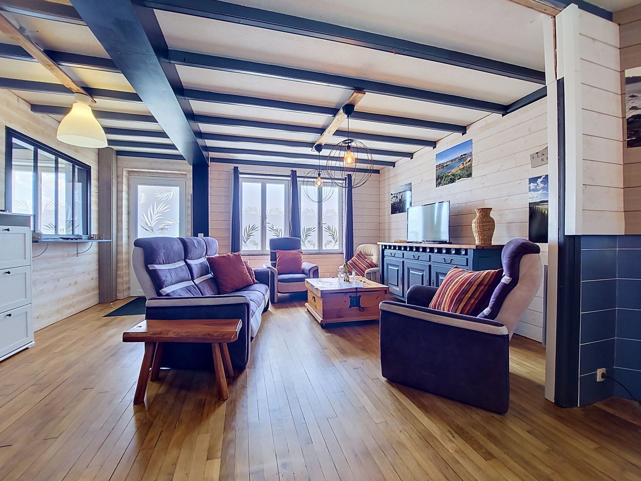 An Neizh By Interhome - Locquirec