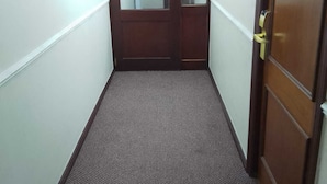 Unclassified image, 5 of 7, button - Premium Inn Apartments (Castleford)