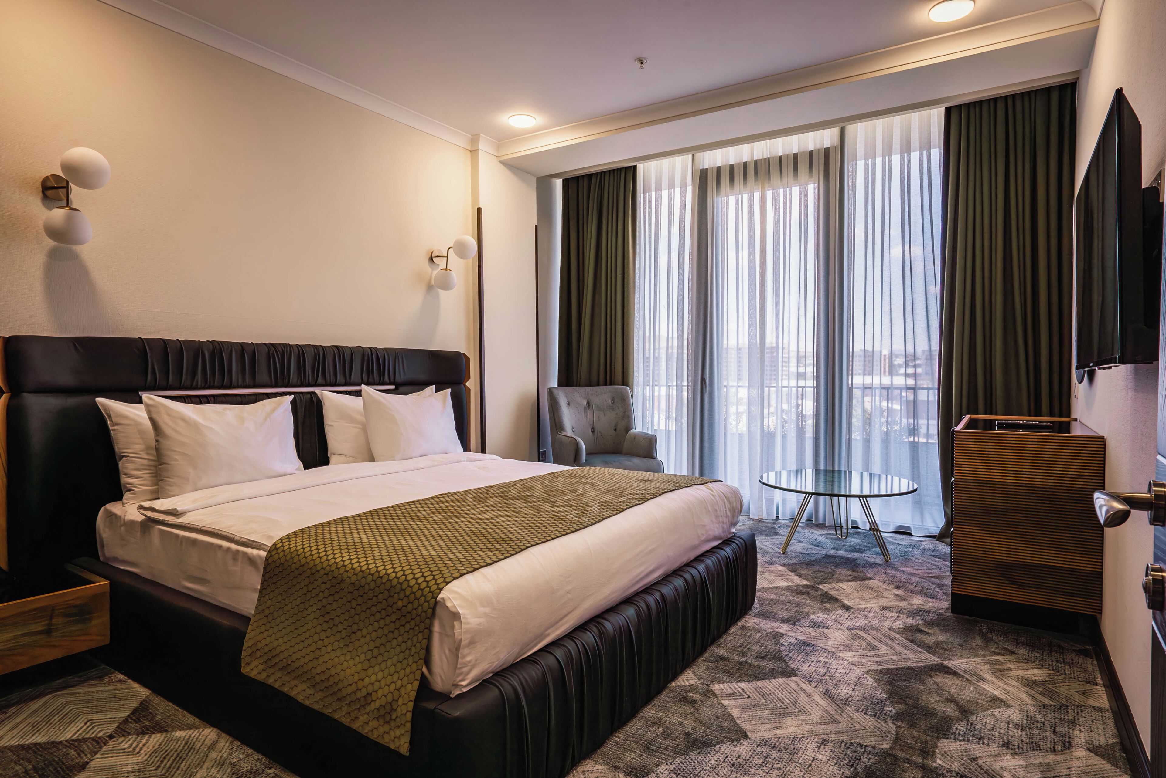 Deluxe Double Room | Premium bedding, minibar, in-room safe, free WiFi