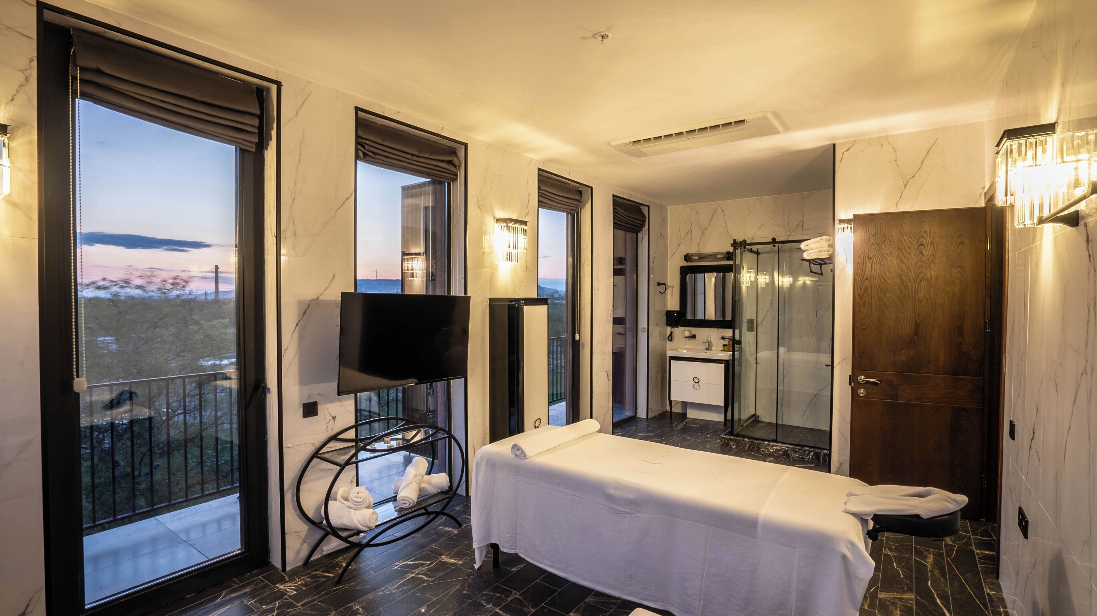 Body treatments, massages