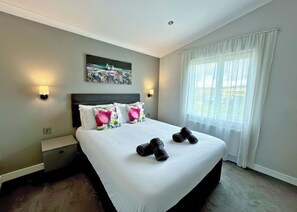 4 bedrooms