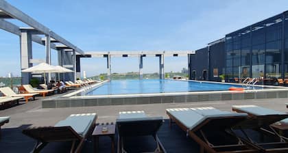 Legend Hotel and Resort