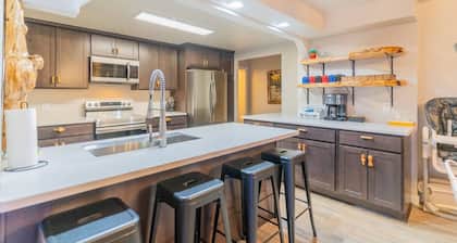 The Southern Driftwood Inn 3.0