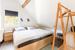 3 bedrooms, free WiFi, bed sheets - Zur Altstadt 3 - modern apartment just a few minutes' walk from the historic old town (Monschau)