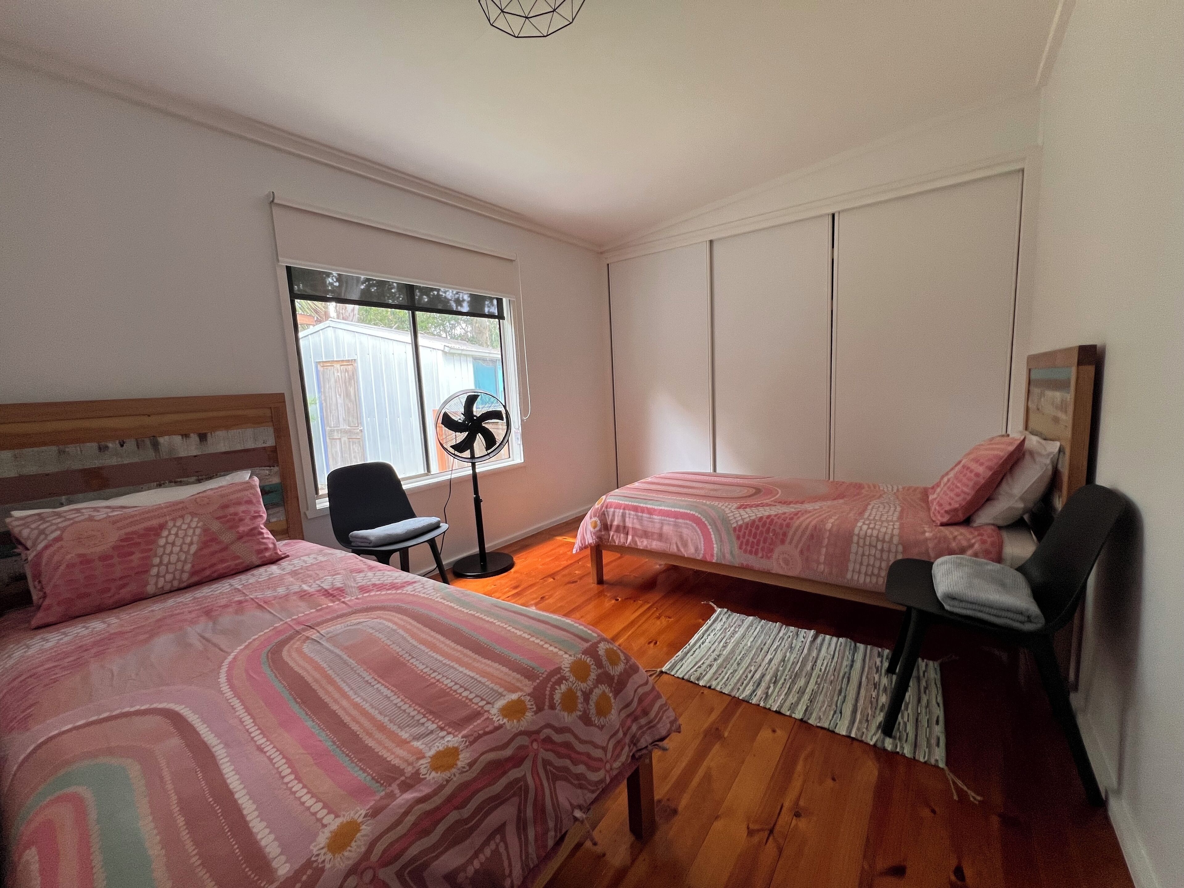 3 quartos, ferros/tábuas de passar roupa, Wi-Fi de cortesia