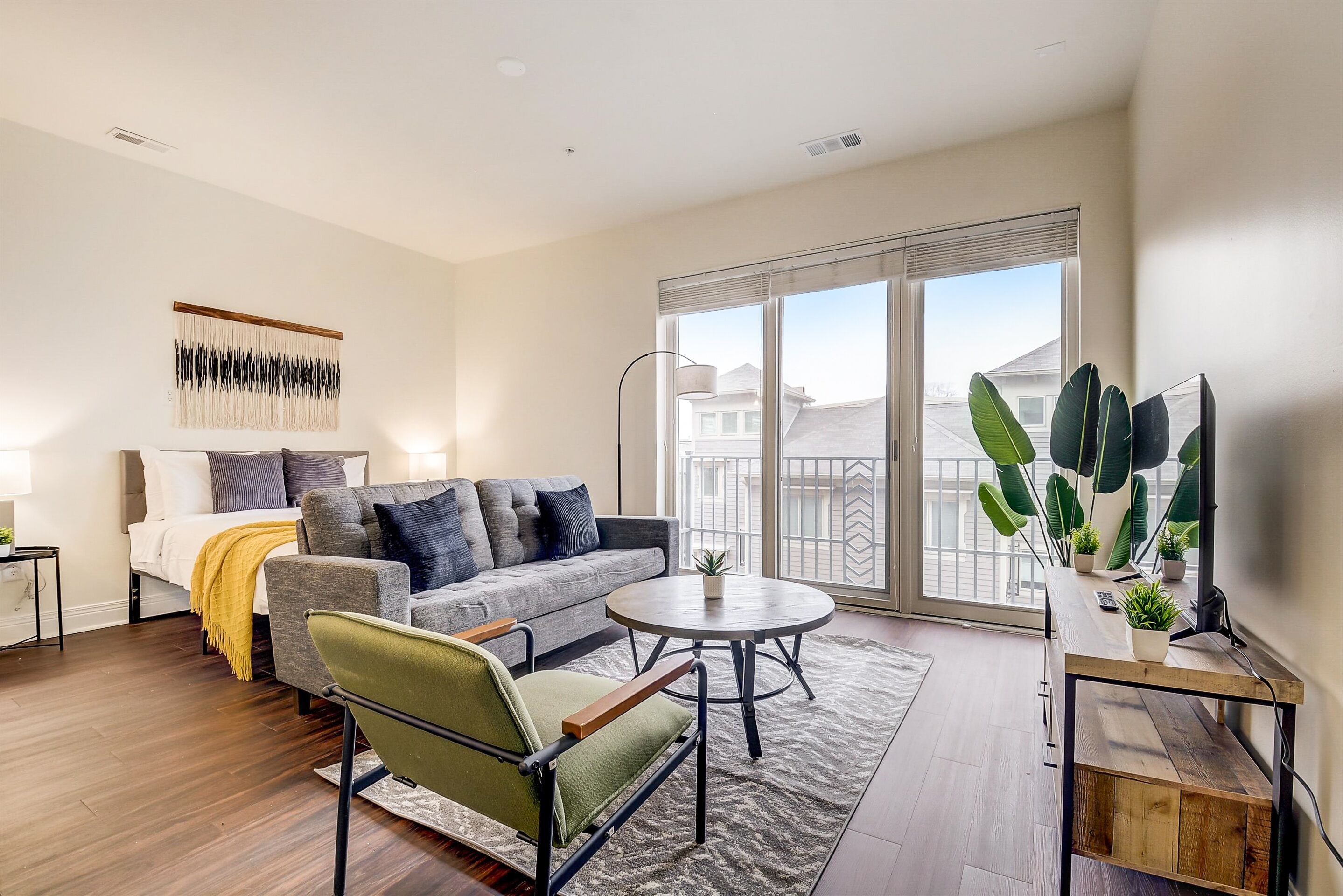 FRONTDESK The Maxwell Apts Downtown Indianapolis in Indianapolis Find