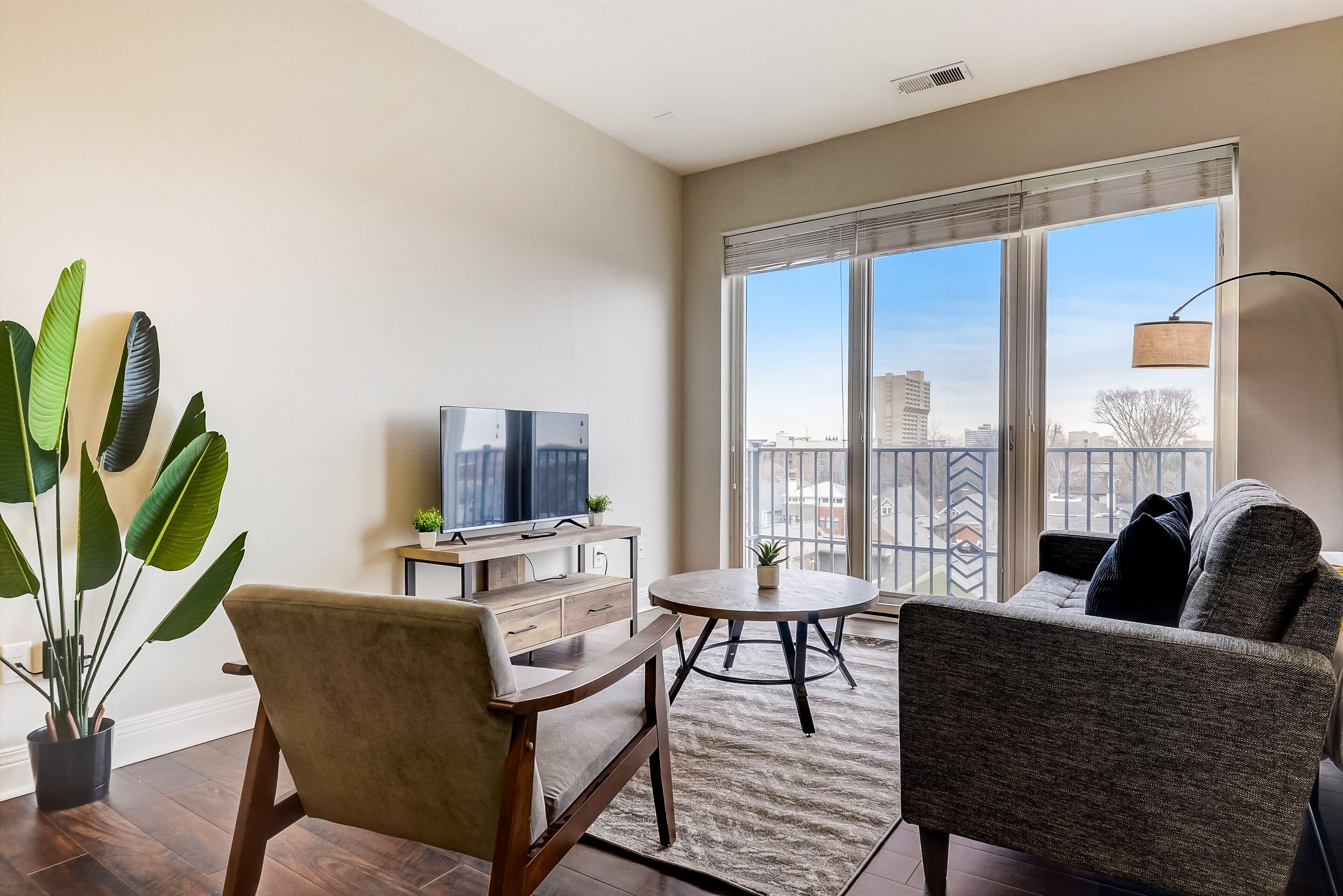 FRONTDESK The Maxwell Apts Downtown Indianapolis in Indianapolis Find