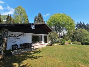 Exterior - Vacation home with wonderful panoramic views, absolute dream location (Pleystein)