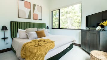 5 habitaciones, escritorio, tabla de planchar con plancha y wifi gratis