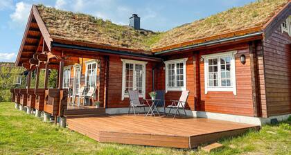 Gorgeous home in østby with kitchen
