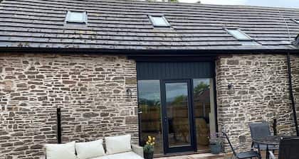 Beautiful barn conversion in the heart of the Brecon Beacons