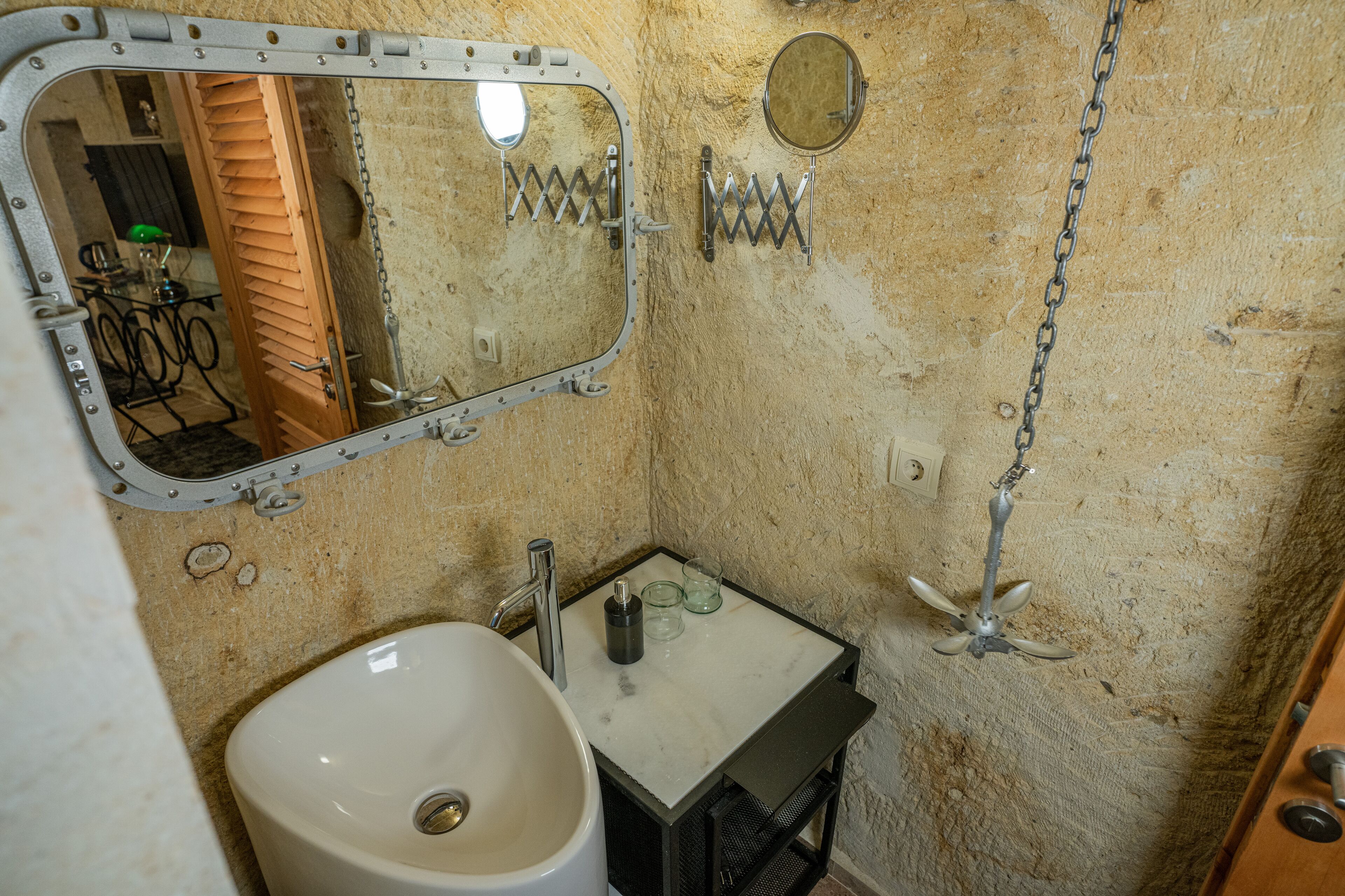 Foto - Bala Cave House