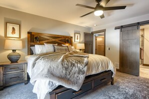 5 bedrooms, free WiFi, bed sheets