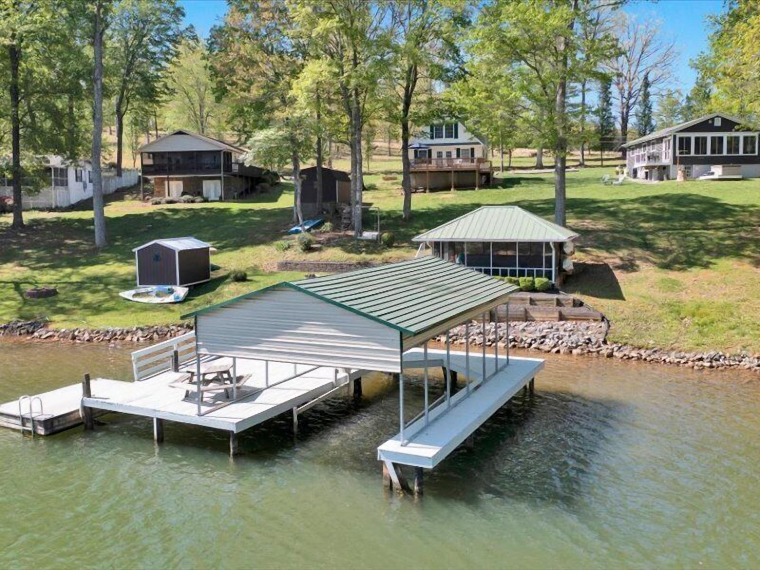 Come Visit 'SML Getaway'! Pet Friendly!