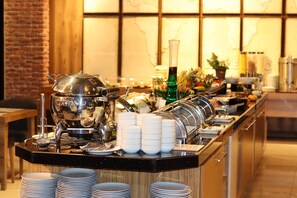 Daily buffet breakfast (EUR 10 per person)