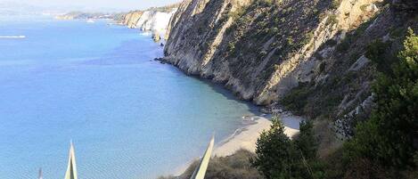 Beach nearby, beach towels