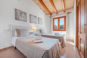 6 Schlafzimmer, kostenloses WLAN, Bettwäsche