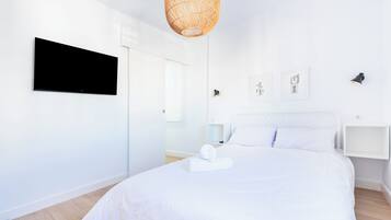 3 camere, ferro/asse da stiro, Wi-Fi gratuito, lenzuola