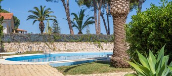 Villa "Bes Beach - Villa Con Piscina" with Sea View, Private Pool & Wi-Fi