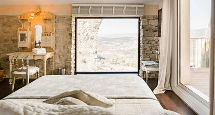 Charming house, panoramic view of the Luberon.