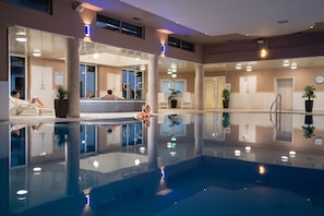Piscina interna
