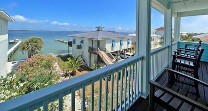 Stunning Waterfront Home w/ Private Saltwater Pool & beautiful new Tiki Bar!