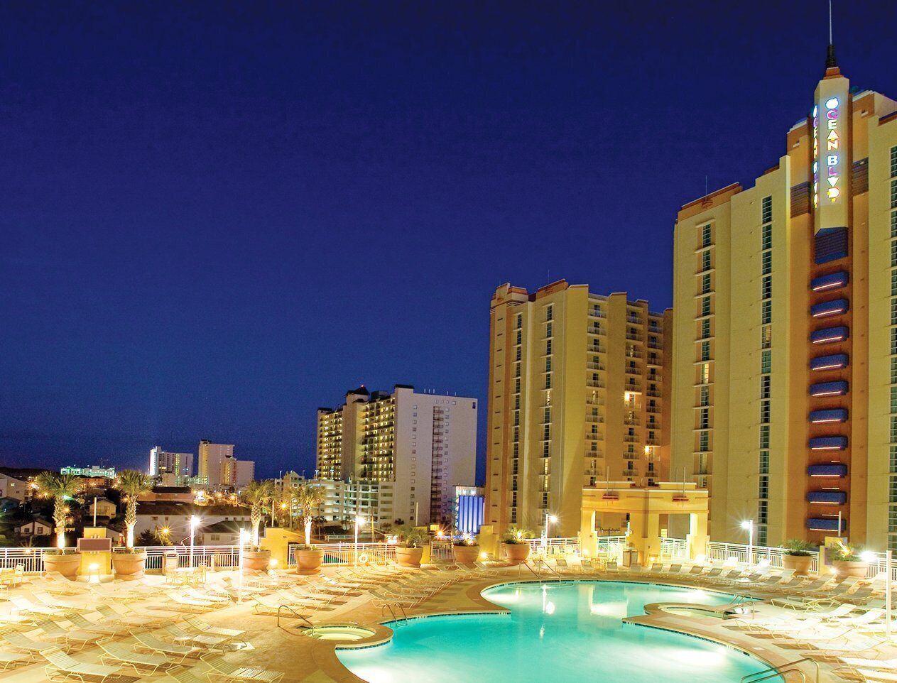 حمام سباحة