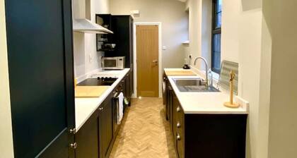 The Hideaway - Quiet cottage, a short walk from the historic centre of York.