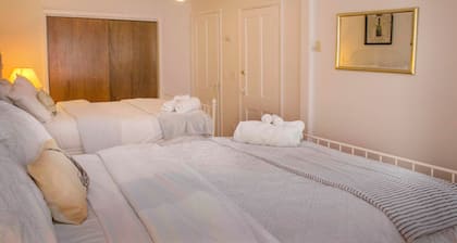 The Champagne Suite at The Village Tavern Restaurant and Inn