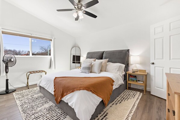 1 bedroom, iron/ironing board, travel cot, free WiFi