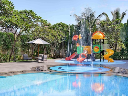 Grand Mercure Bali Seminyak