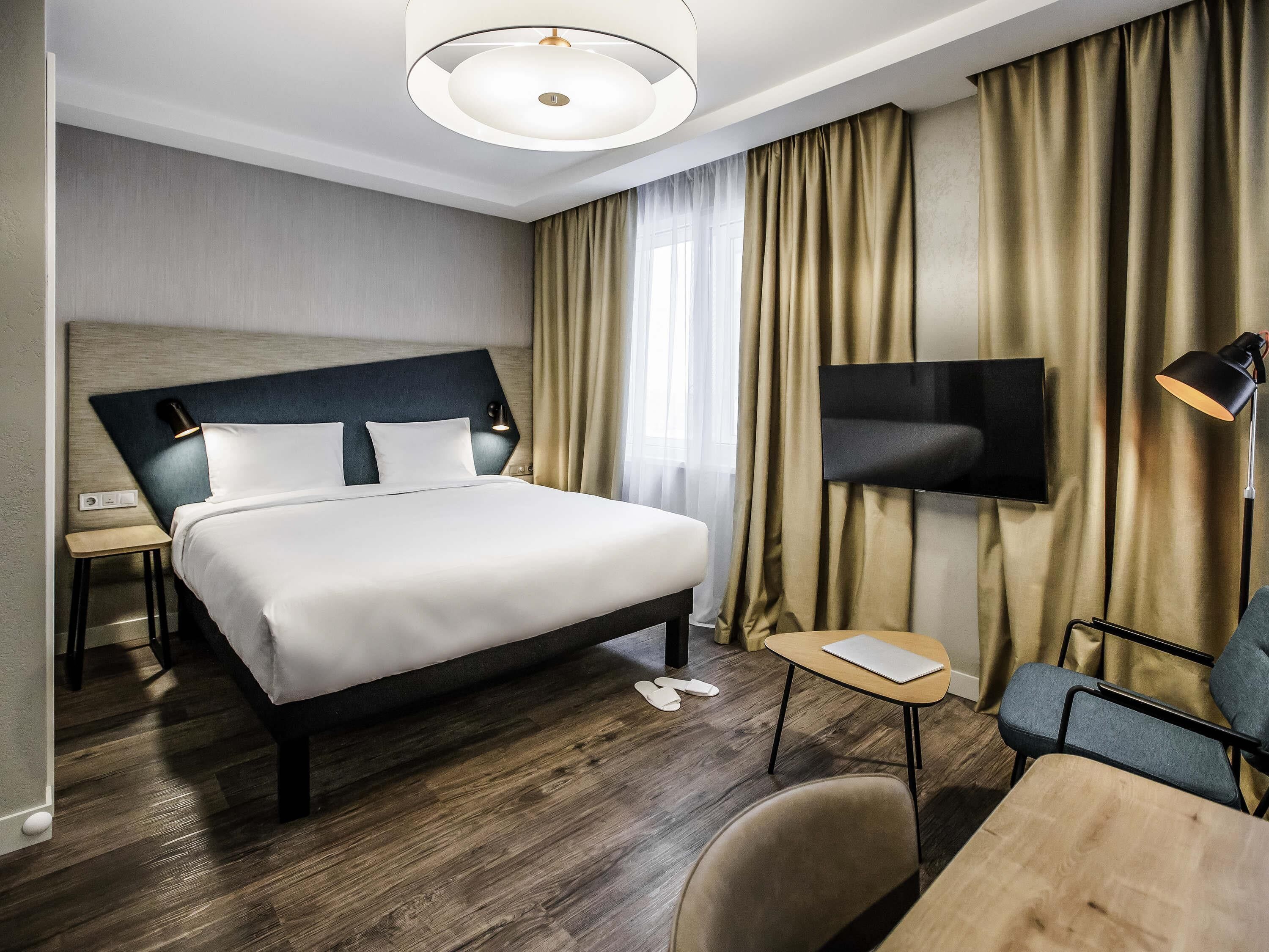 Studio, 1 Double Bed | Hypo-allergenic bedding, desk, laptop workspace, soundproofing