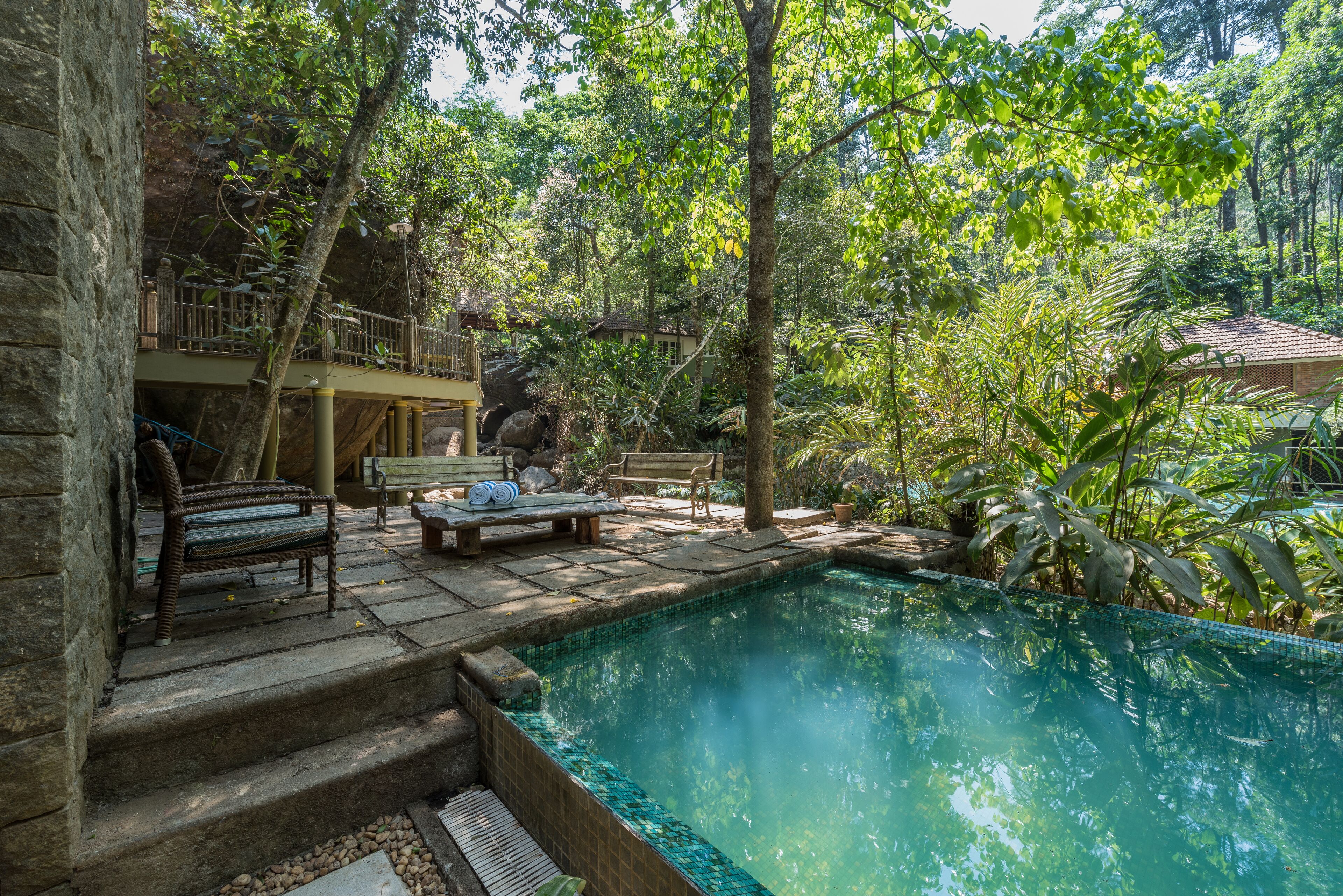 Kolam renang outdoor