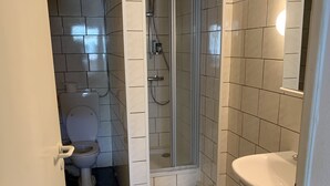 Unclassified image, 5 of 5, button - Comfort-Deluxe-Apartment (Hannover)
