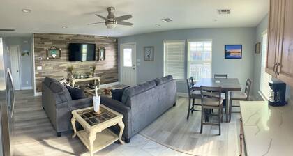 Hackberry Hideaway III